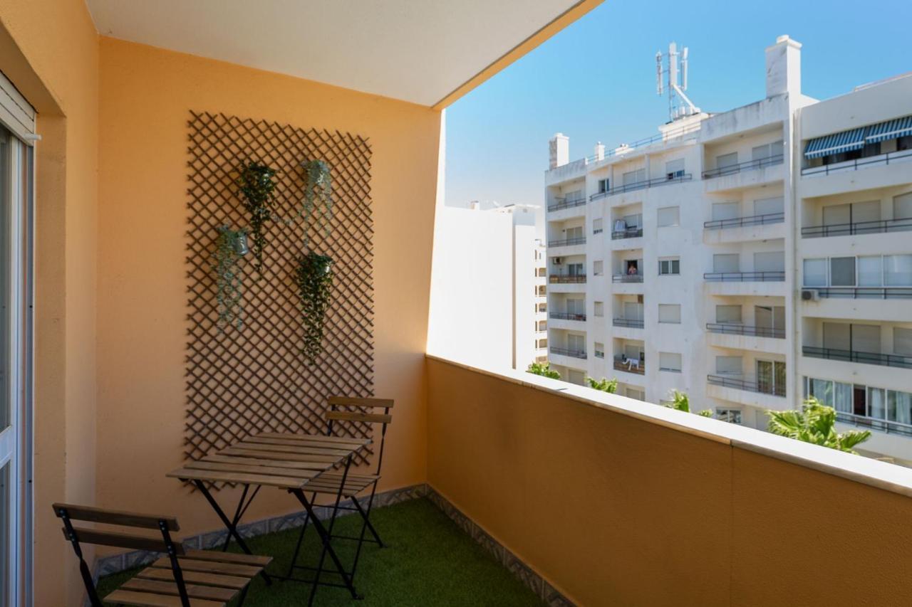 1Br Infante Flat In Quarteira By Lovelystay Экстерьер фото